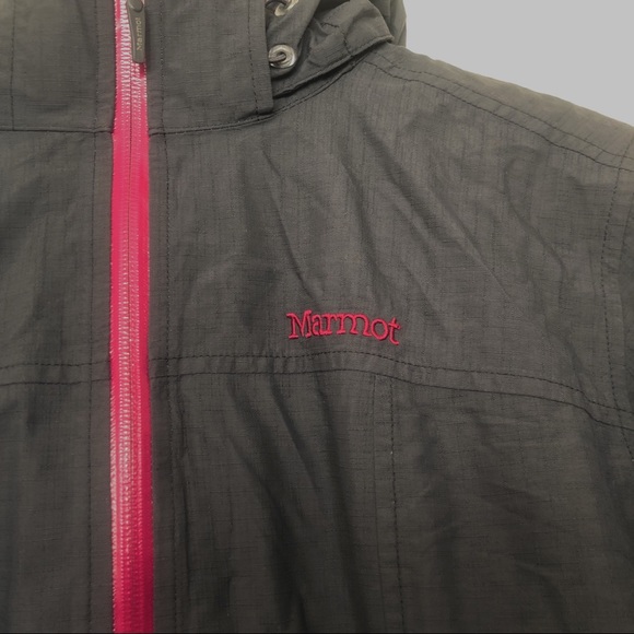 Marmot Jackets & Blazers - Marmot Ski/Snowboard Jacket